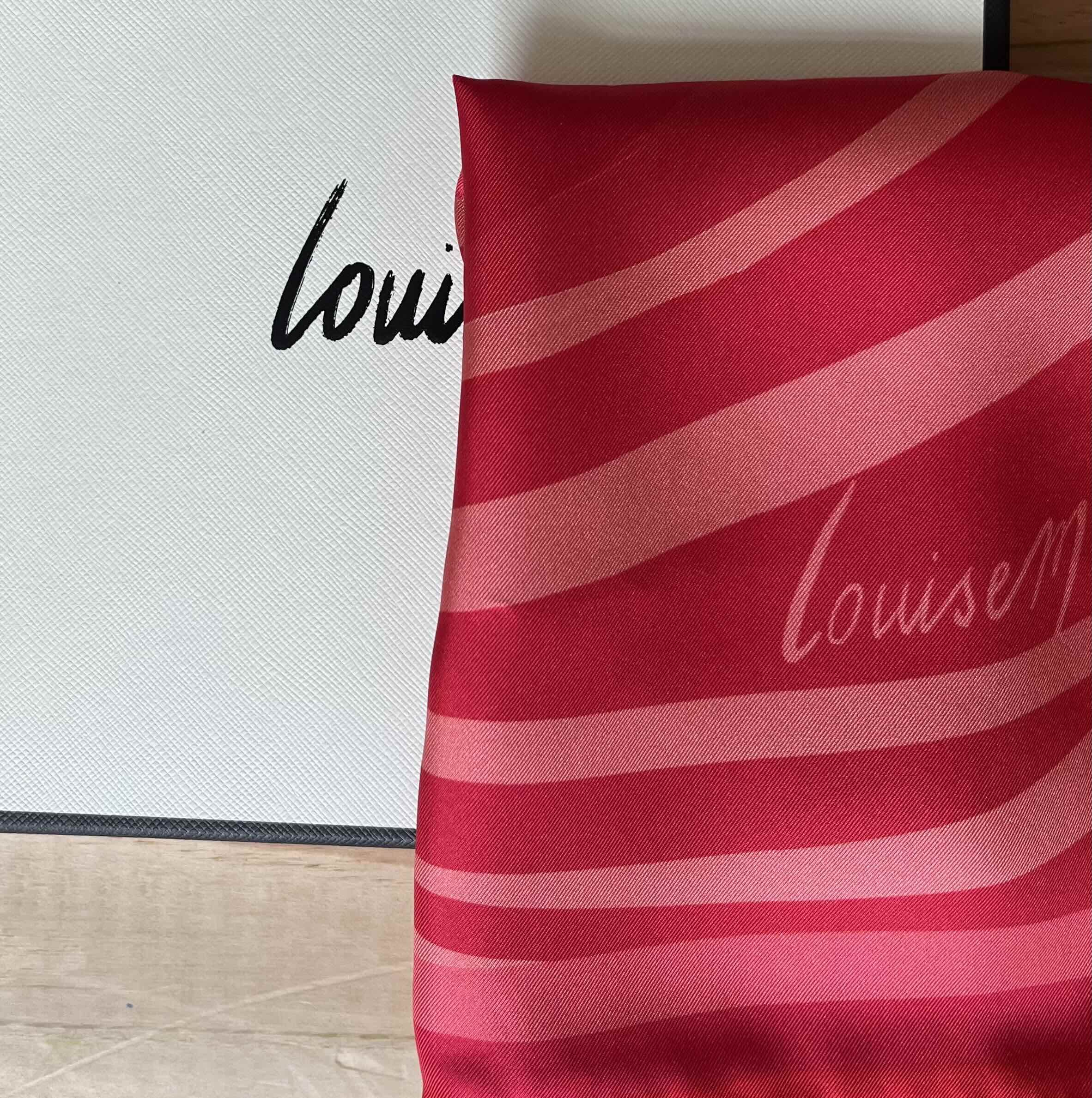 Louisemshop Foulard en soie – Ton sur ton de Rouge